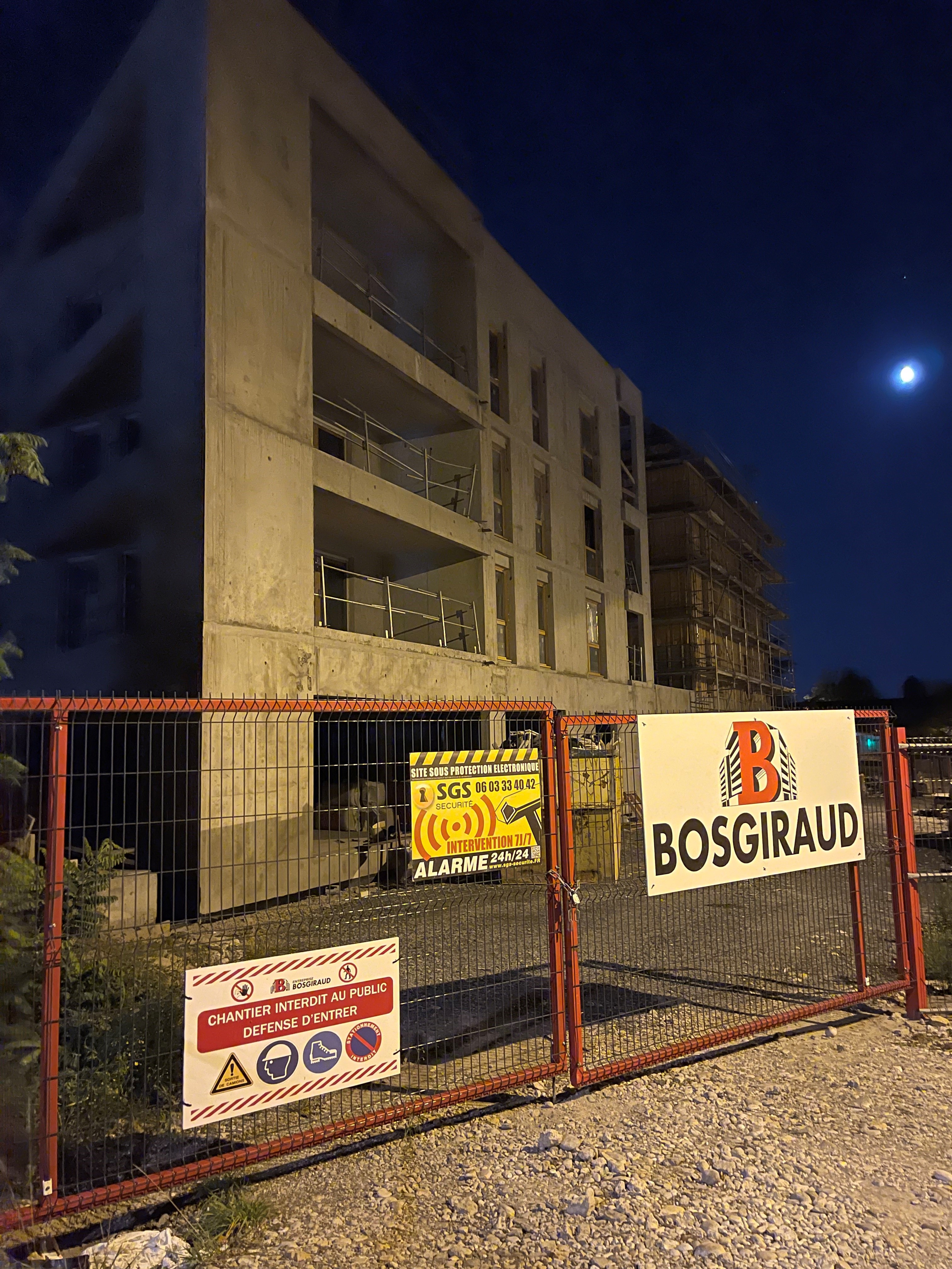 Caméras de vidéosurveillance sur dépôt logistique